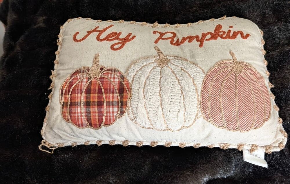 Mainstays "Hey Pumpkin" Oblong Pillow FALL AUTUMN HALLOWEEN